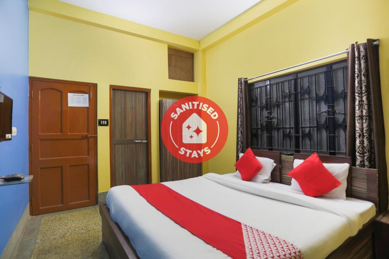 Oyo 64740 Sahu Palace Hotel Calcutta Buitenkant foto