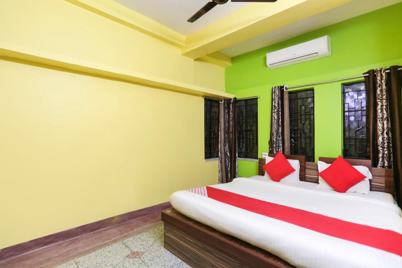 Oyo 64740 Sahu Palace Hotel Calcutta Buitenkant foto